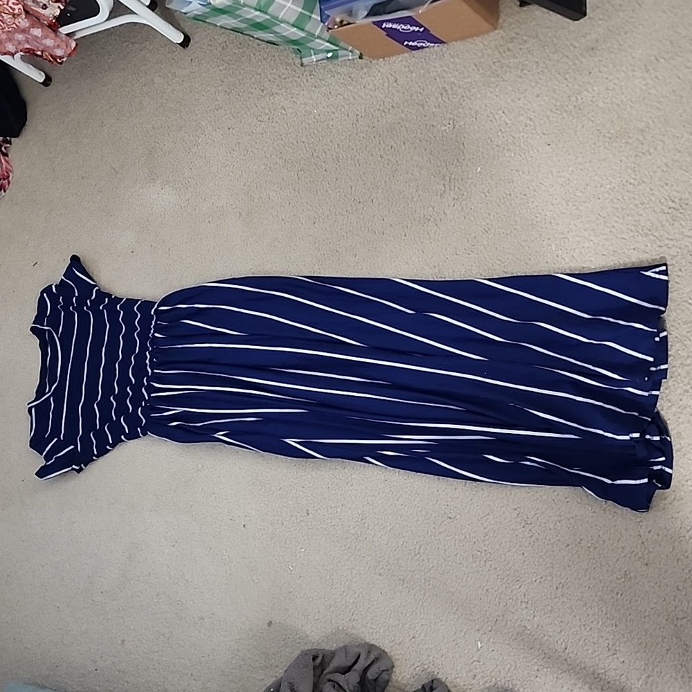 Short Sleeve Striped Maxi Dress